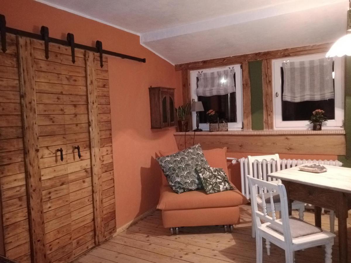 Appartamento Linas Toepferhof Weißenfels Esterno foto